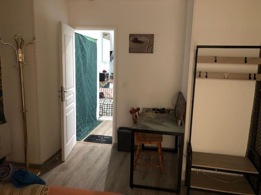 Logement Entier Entree Autonome Ch,Sdd,Cs Privatives オッソンヌ エクステリア 写真